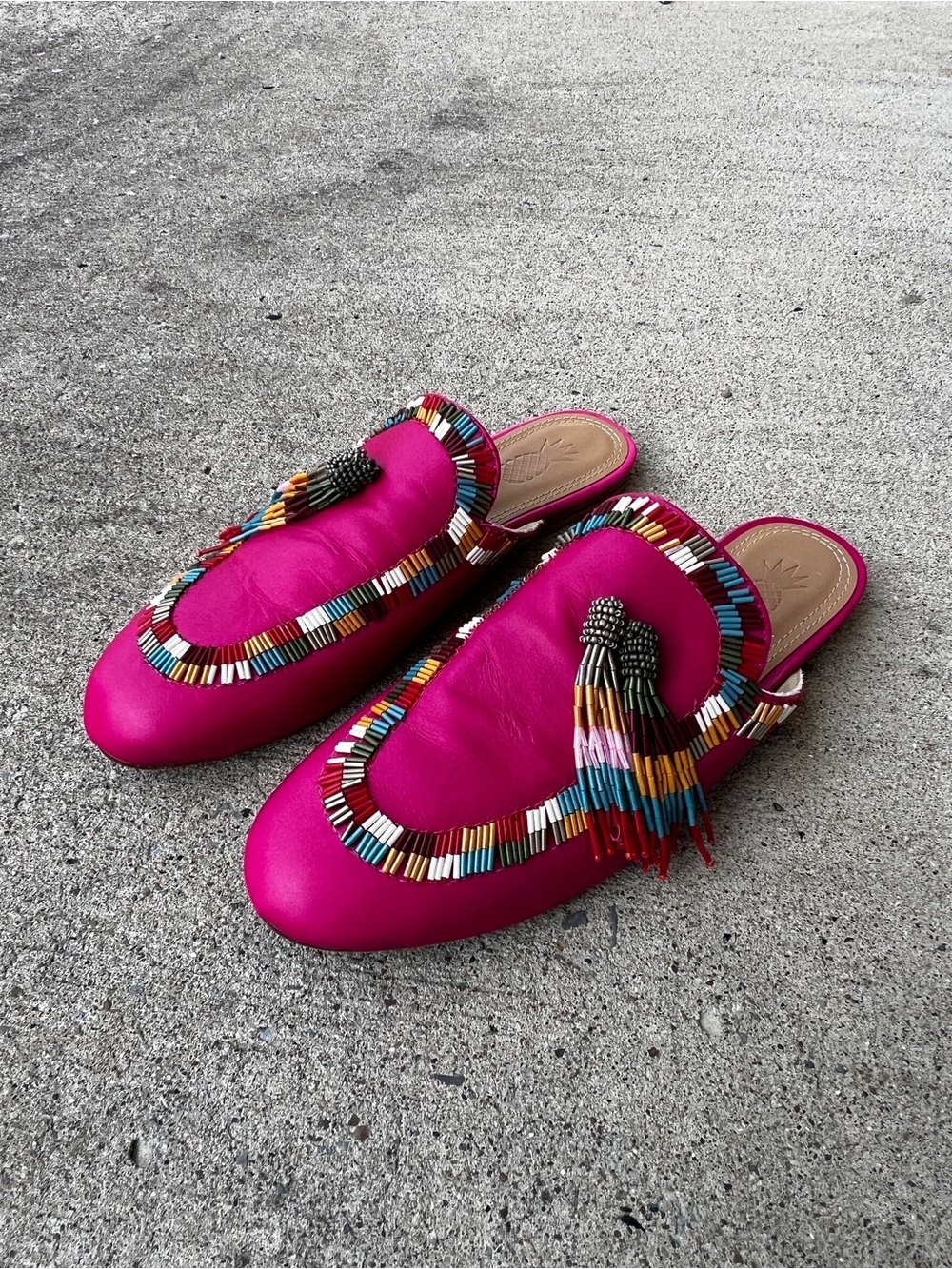 FARM Rio Hot Pink Beaded Tassel Slide Mules Size 8 - Picture 2 of 9